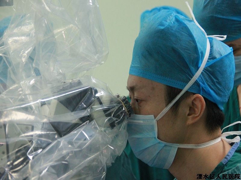 视力下降查出垂体瘤 鼻孔里切除脑肿瘤